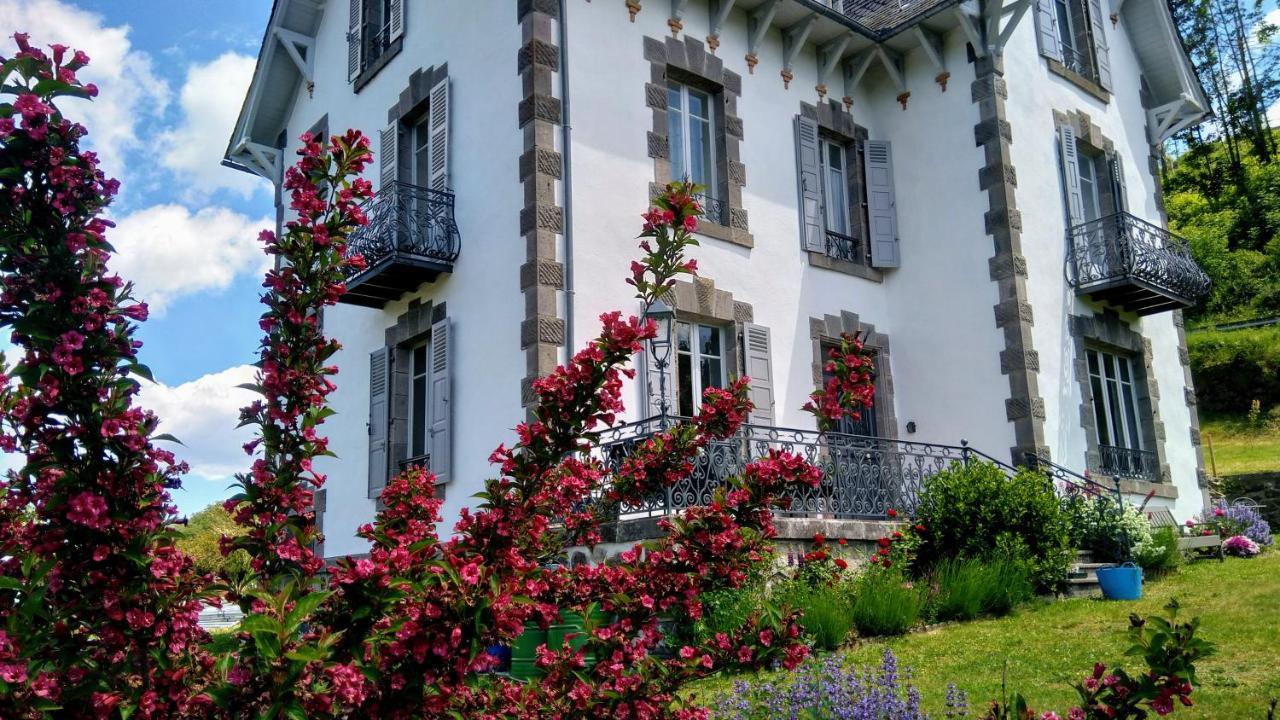 La Maison Normande Saint-Cirgues-de-Jordanne Ngoại thất bức ảnh